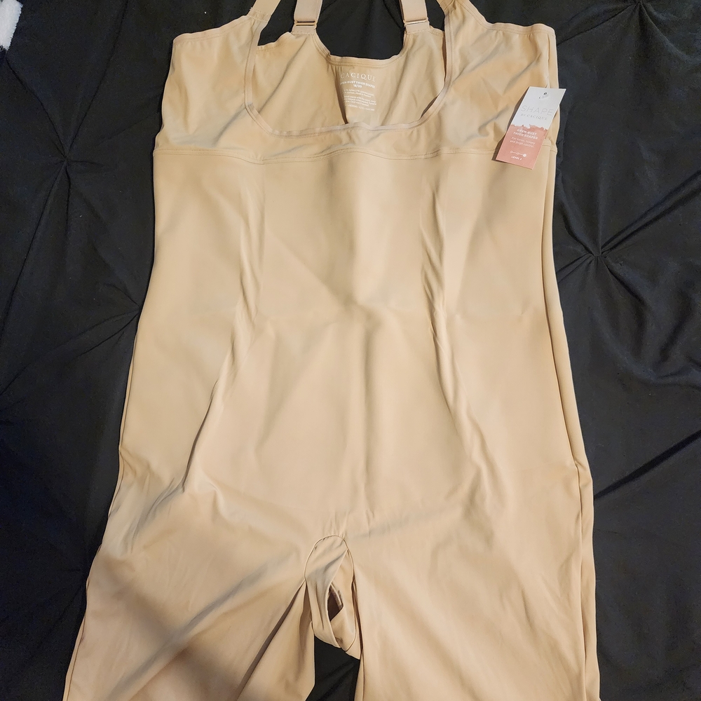 NWT Womens Cacique Open Bust Thigh Shaper